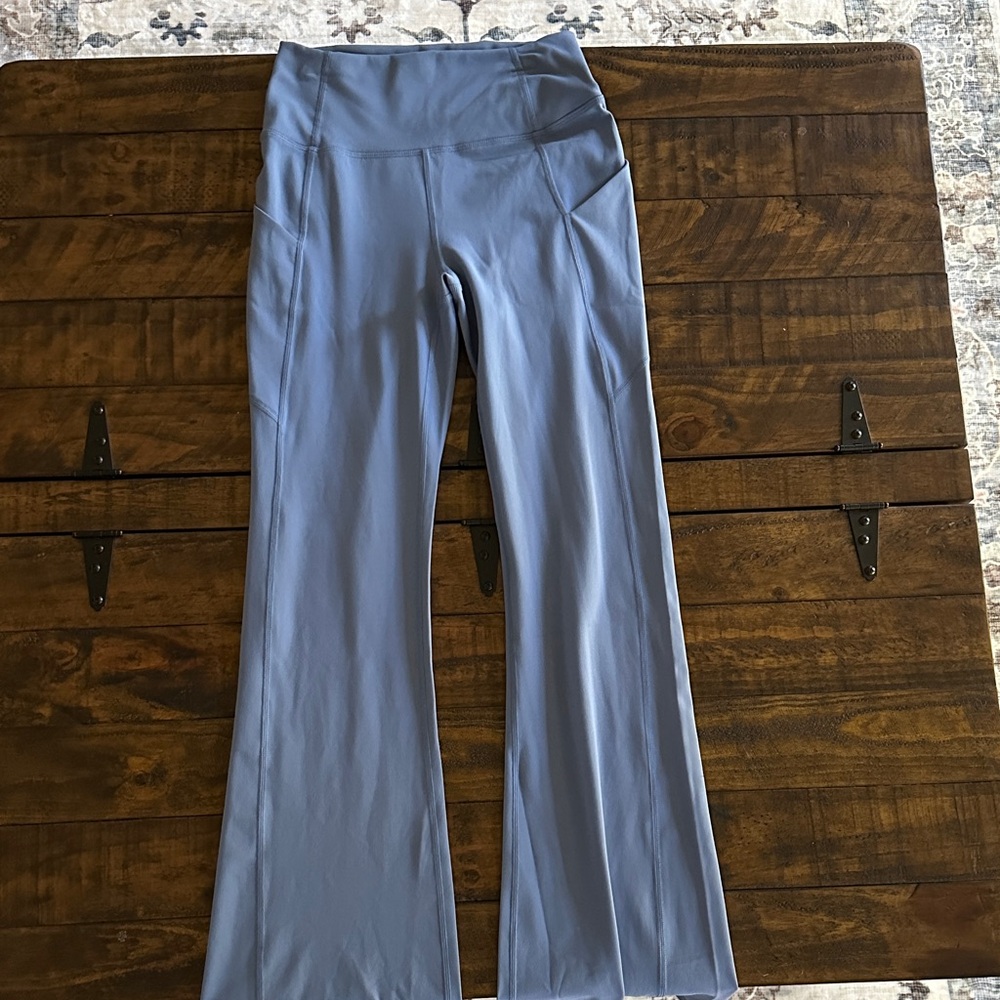 Fabletics Women's Slate Blue Leggings